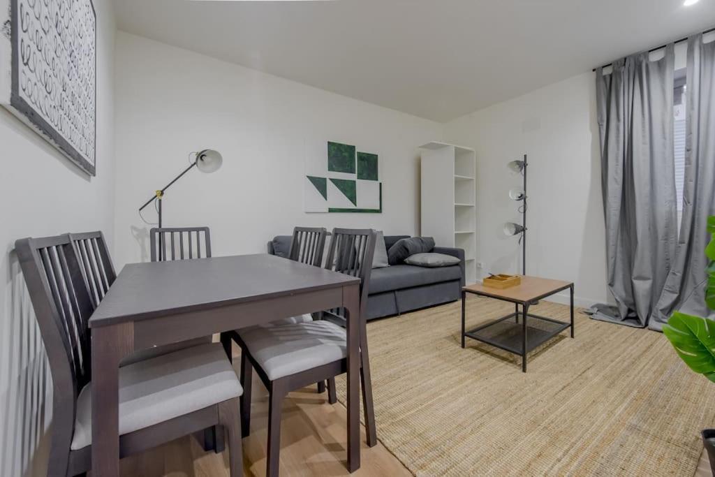 Cozy Apt Para 6Pax A Escasos Metros Del Retiro Madrid Dış mekan fotoğraf